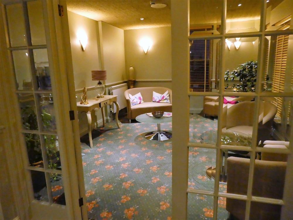 The Monterey Hotel - Sure Hotel Collection By Best Western Saint Saviour Ngoại thất bức ảnh