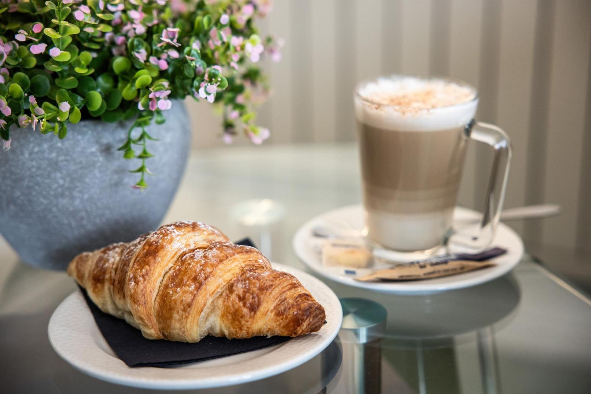 The Monterey Hotel - Sure Hotel Collection By Best Western Saint Saviour Ngoại thất bức ảnh