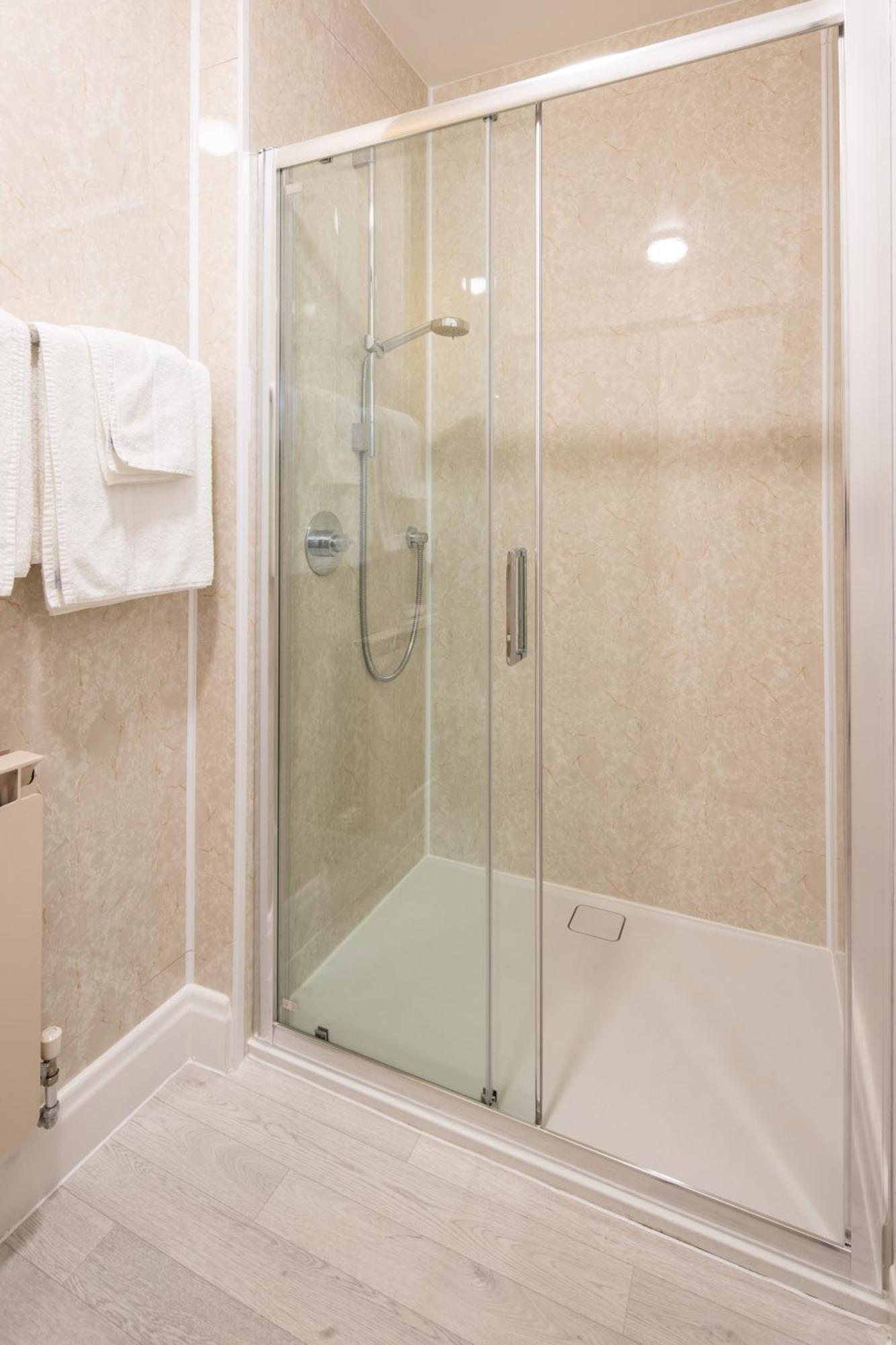 The Monterey Hotel - Sure Hotel Collection By Best Western Saint Saviour Ngoại thất bức ảnh