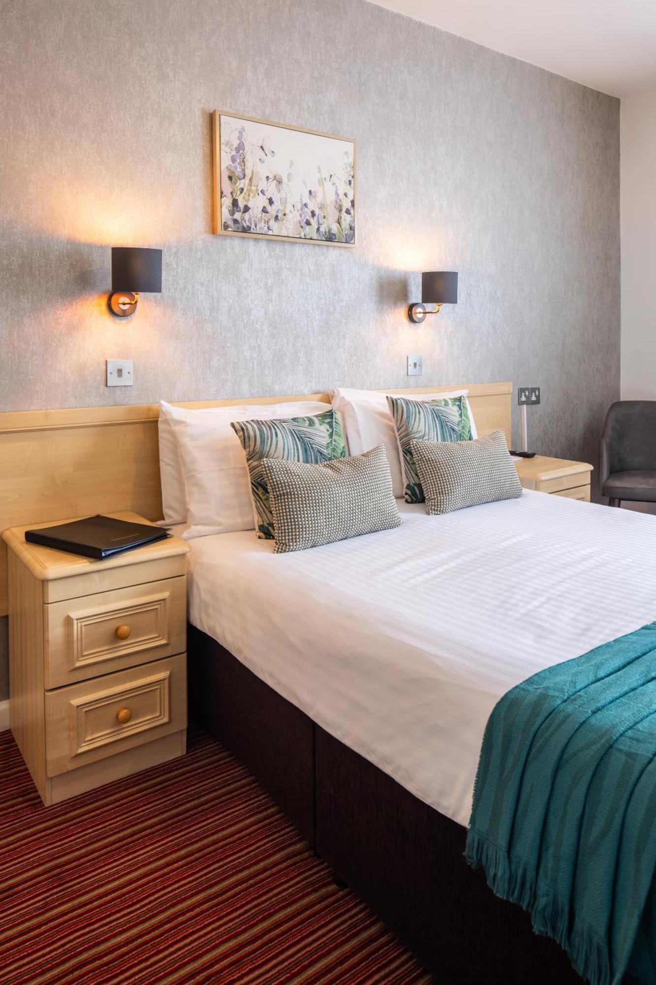 The Monterey Hotel - Sure Hotel Collection By Best Western Saint Saviour Ngoại thất bức ảnh